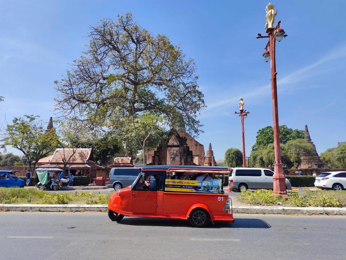 Baan Mee Suk Ayutthaya Pansiyon Dış mekan fotoğraf