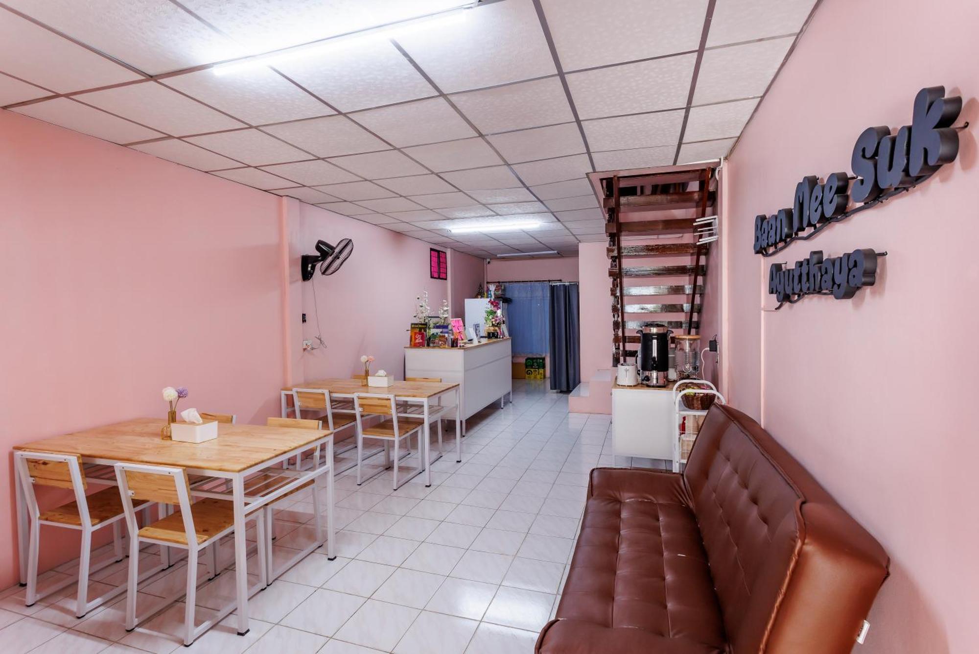 Baan Mee Suk Ayutthaya Pansiyon Dış mekan fotoğraf